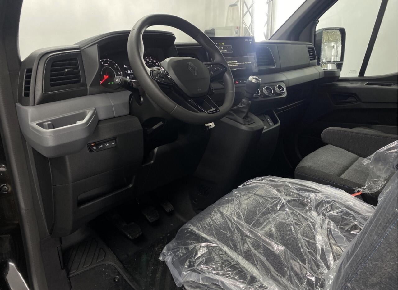 Renault MASTER T35 2.0 dCi 170 L2H2 Extra Laadruimte betimmering / Trekhaak / Camera / All season