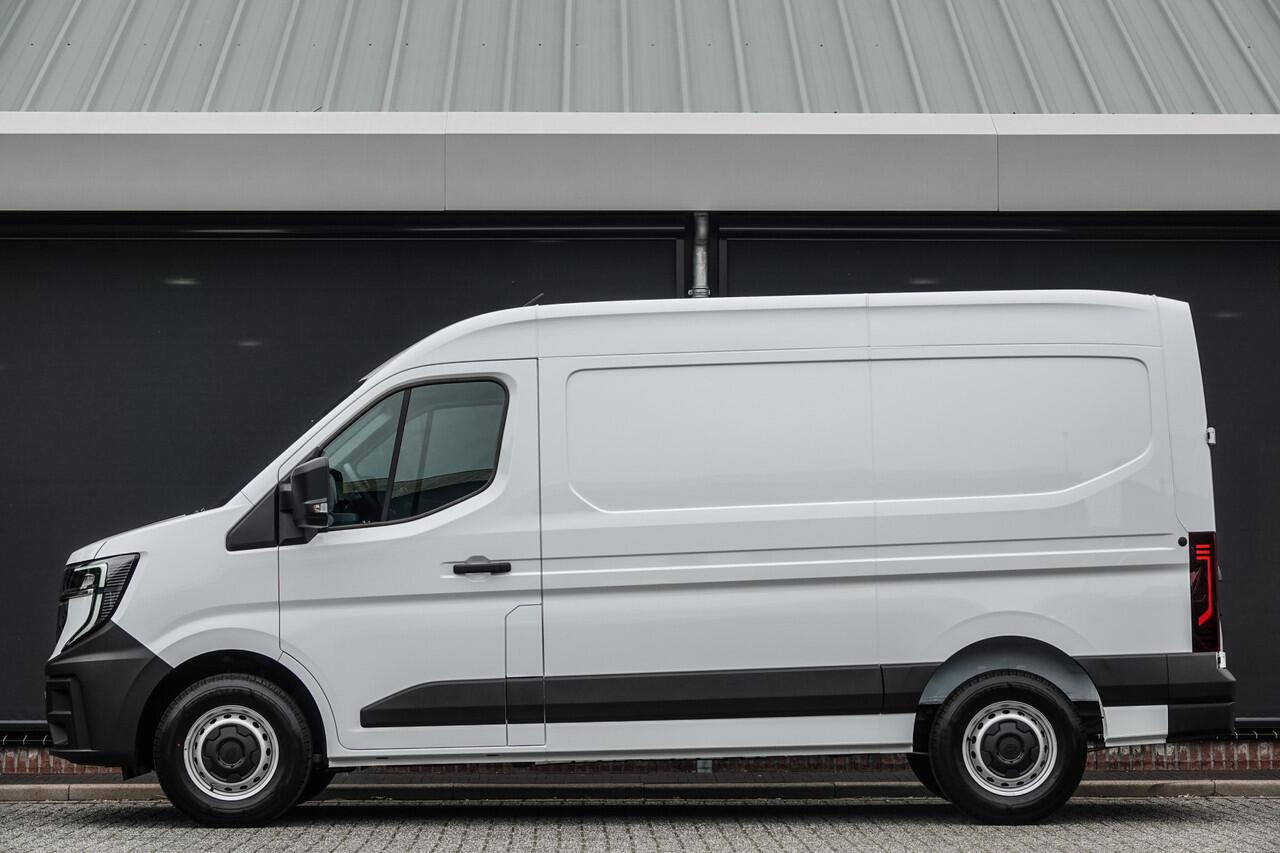 Renault MASTER T35 | L2H2 | 2.0Dci 150Pk | Stoel-Bank | 3.500Kg Trekgewicht | Parkeersensoren | Laadruimte betimmering | LED
