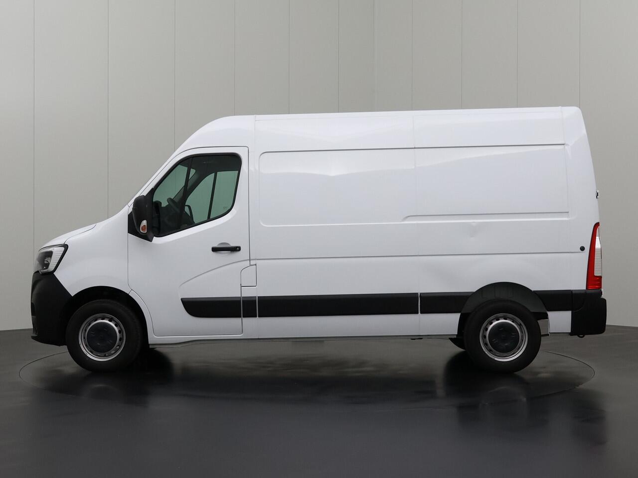 Renault MASTER 2.3DCI 135PK | Airco | Cruise | 3-Persoons | Betimmering