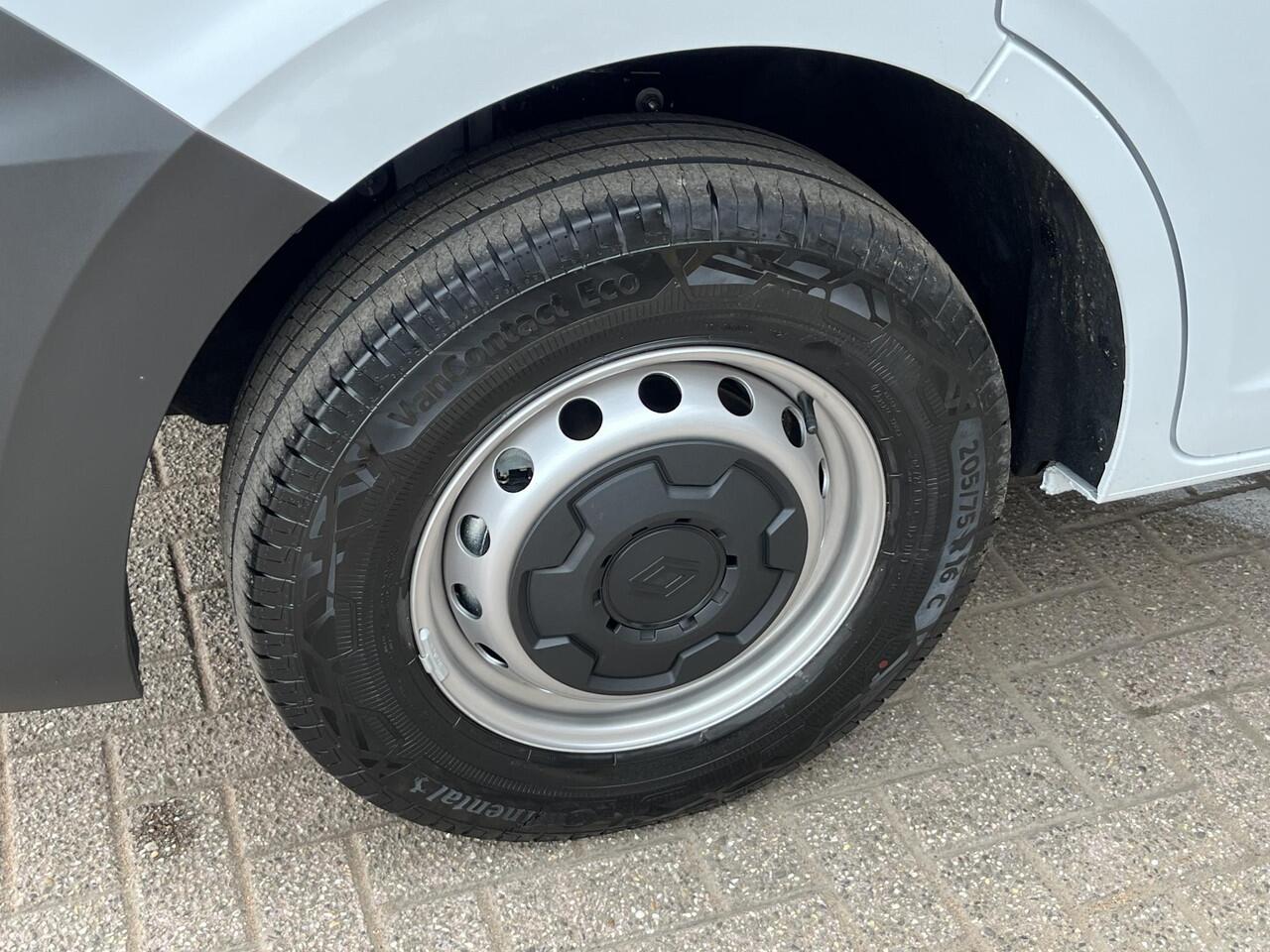 Renault MASTER 2.0 dCi 130 T35 L2H2 Advance