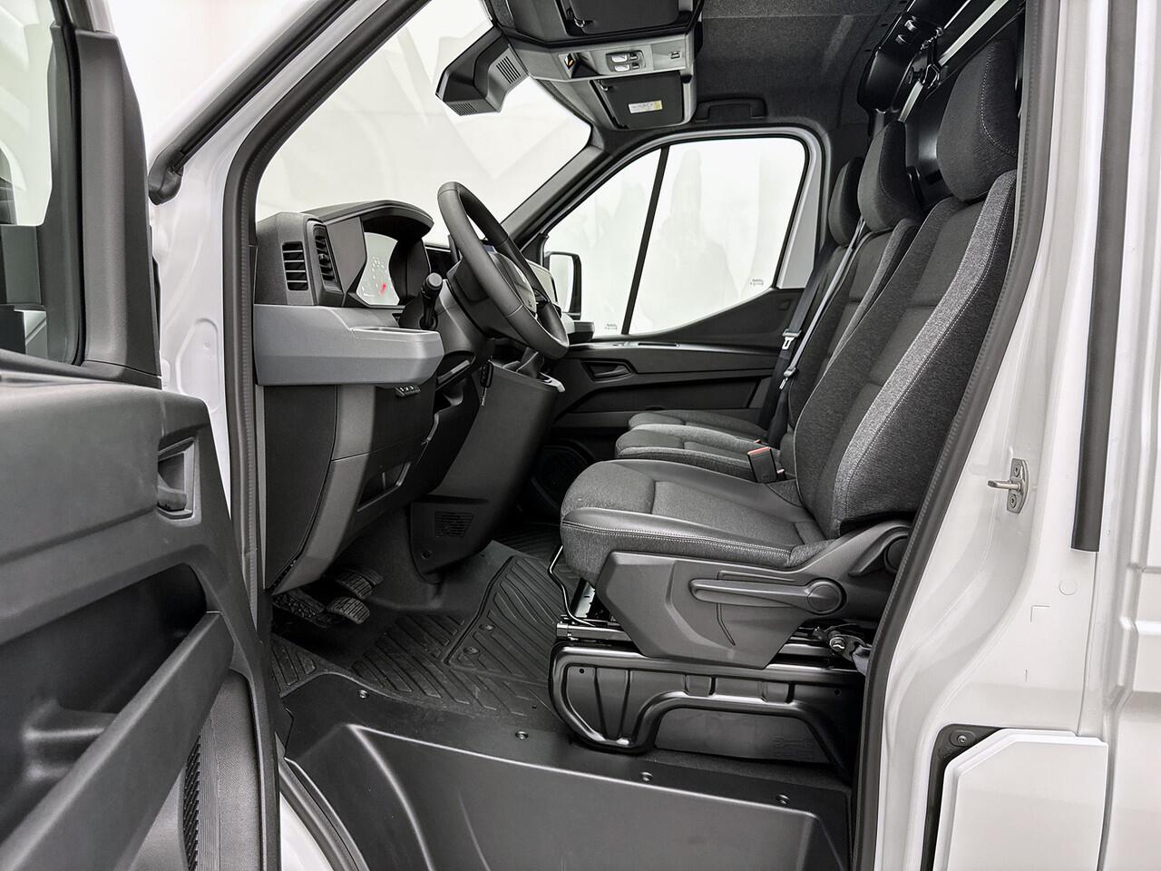 Renault MASTER T35 2.0 dCi 130 L2H2 Camera Carplay 130pk Cruise control