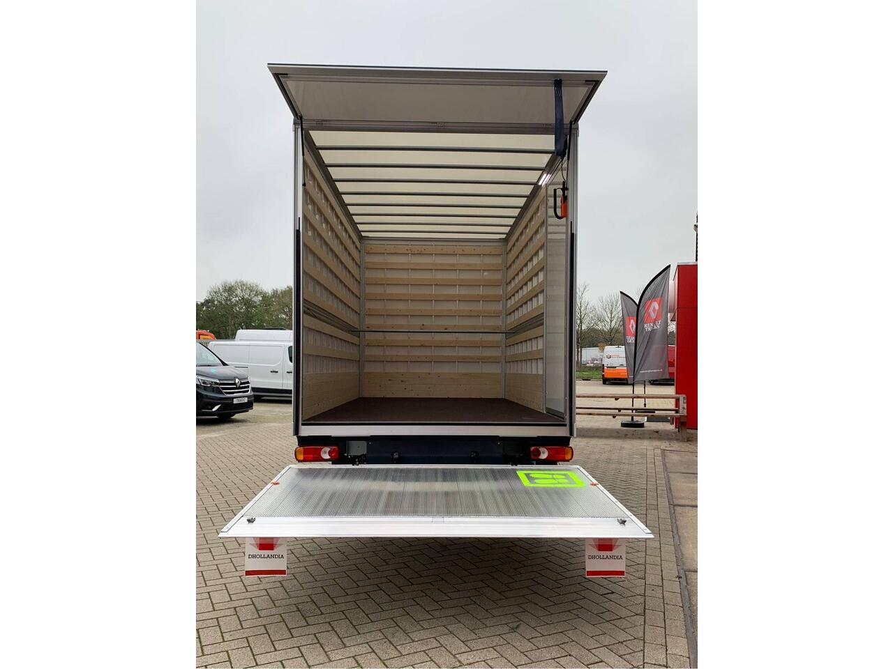 Renault MASTER E-Tech T35 87 kWh 130 kW snelladen L3 Bakwagen Citybox met laadklep 750Kg DHollandia, Camera, Multimedia, Verwarmde voorruit.