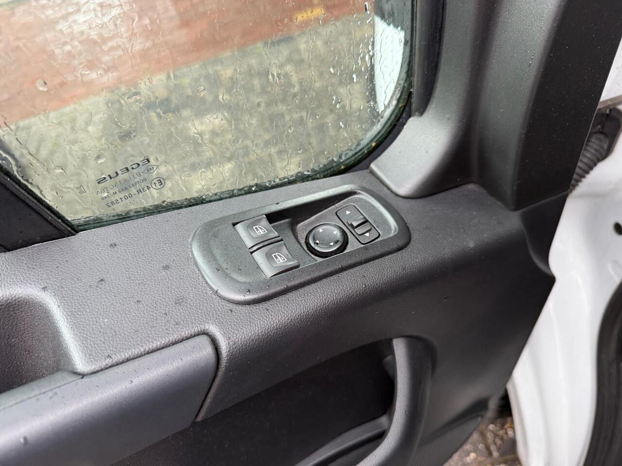 Renault MASTER T35 2.3 dCi 145 L3 Energy EURO VI Laadklep/Bank/Airco/Nieuw model