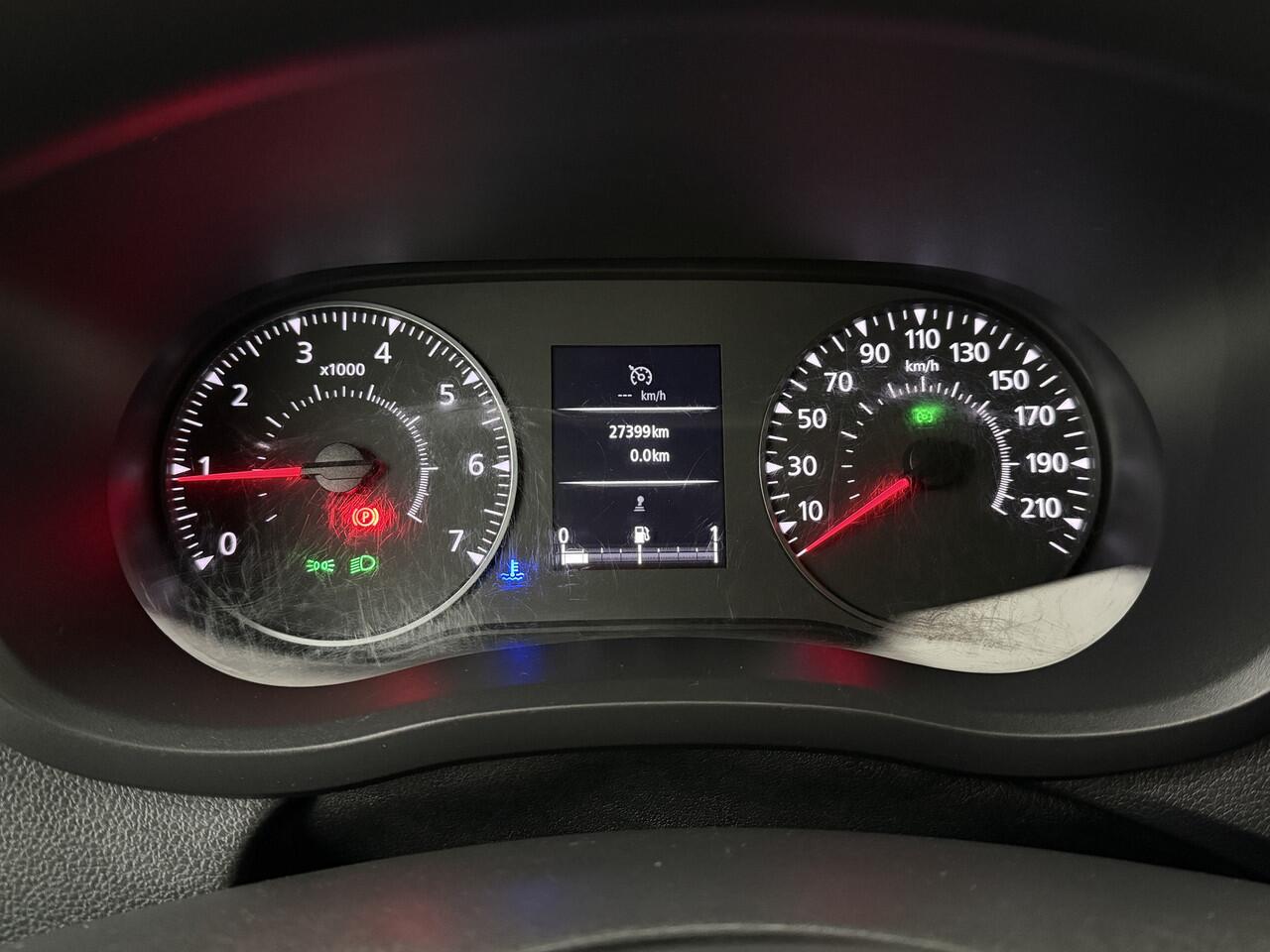 Renault MASTER 2.3DCi 130PK L2H2 Koelauto | 12/220V | Airco | Cruise | 3-Persoons