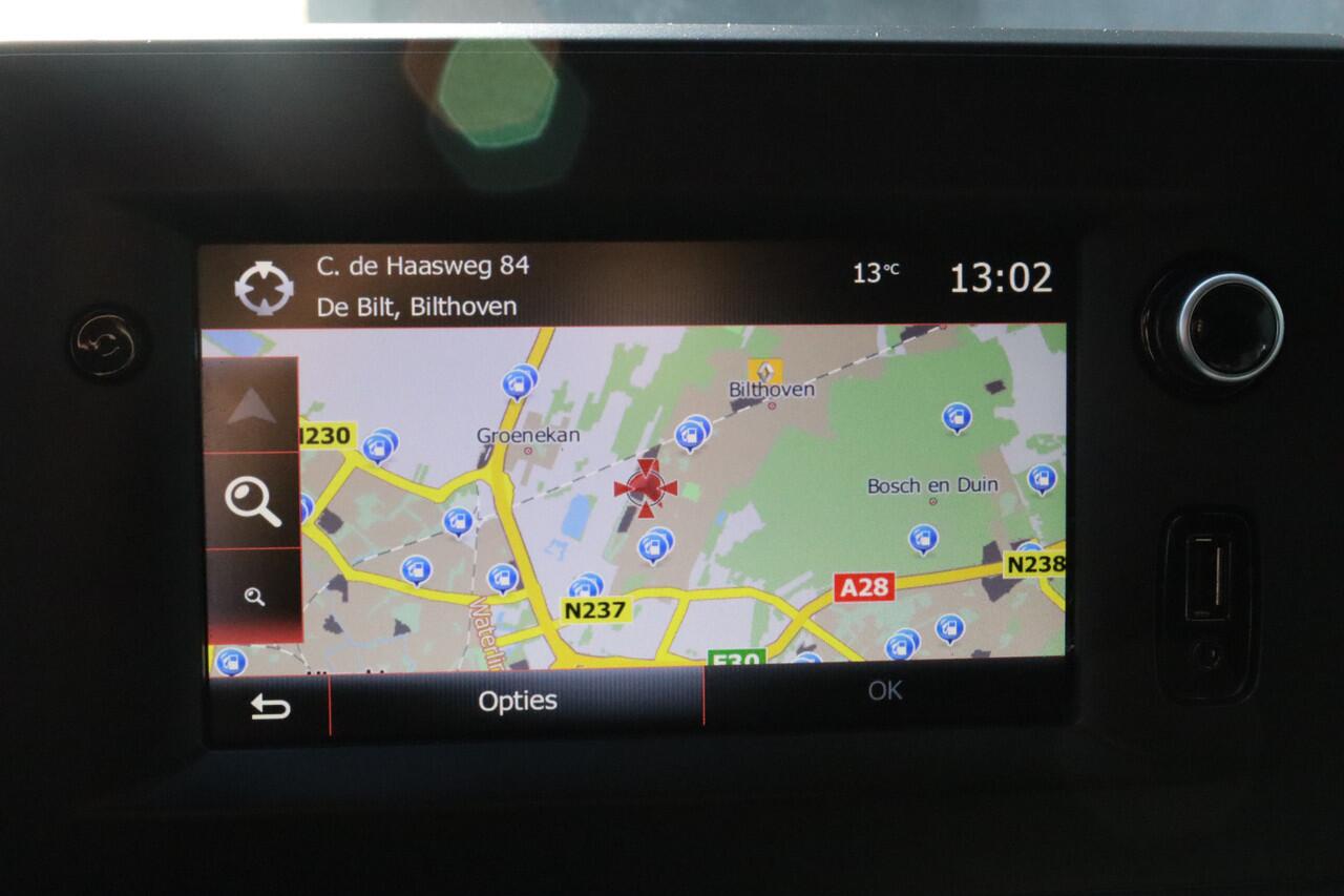 Renault MASTER T35 2.3 dCi 150pk L2H2 Energy Work Edition Airco | Camera | Navi | Parksens. v+a | Trekhaak