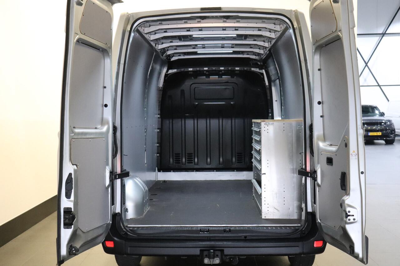 Renault MASTER 2.3 dCi 146PK L3H2 EURO 6 - AC/Climate - Navi - Cruise - ¤ 16.900,- Excl.