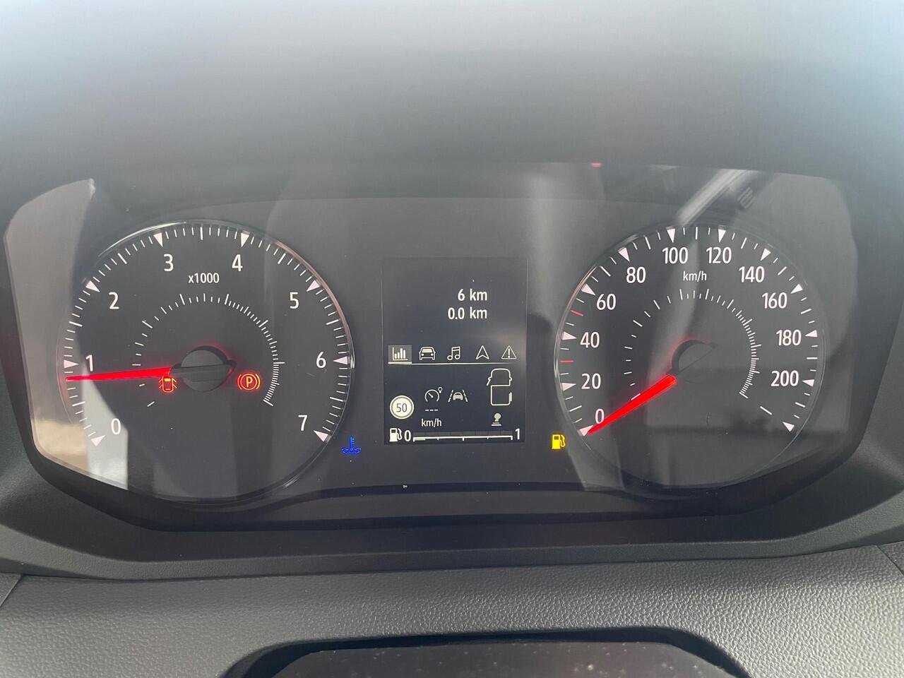 Renault MASTER T35 2.0 dCi 150 L2H2 Extra VOORRAADMODEL ZONDER BPM!!