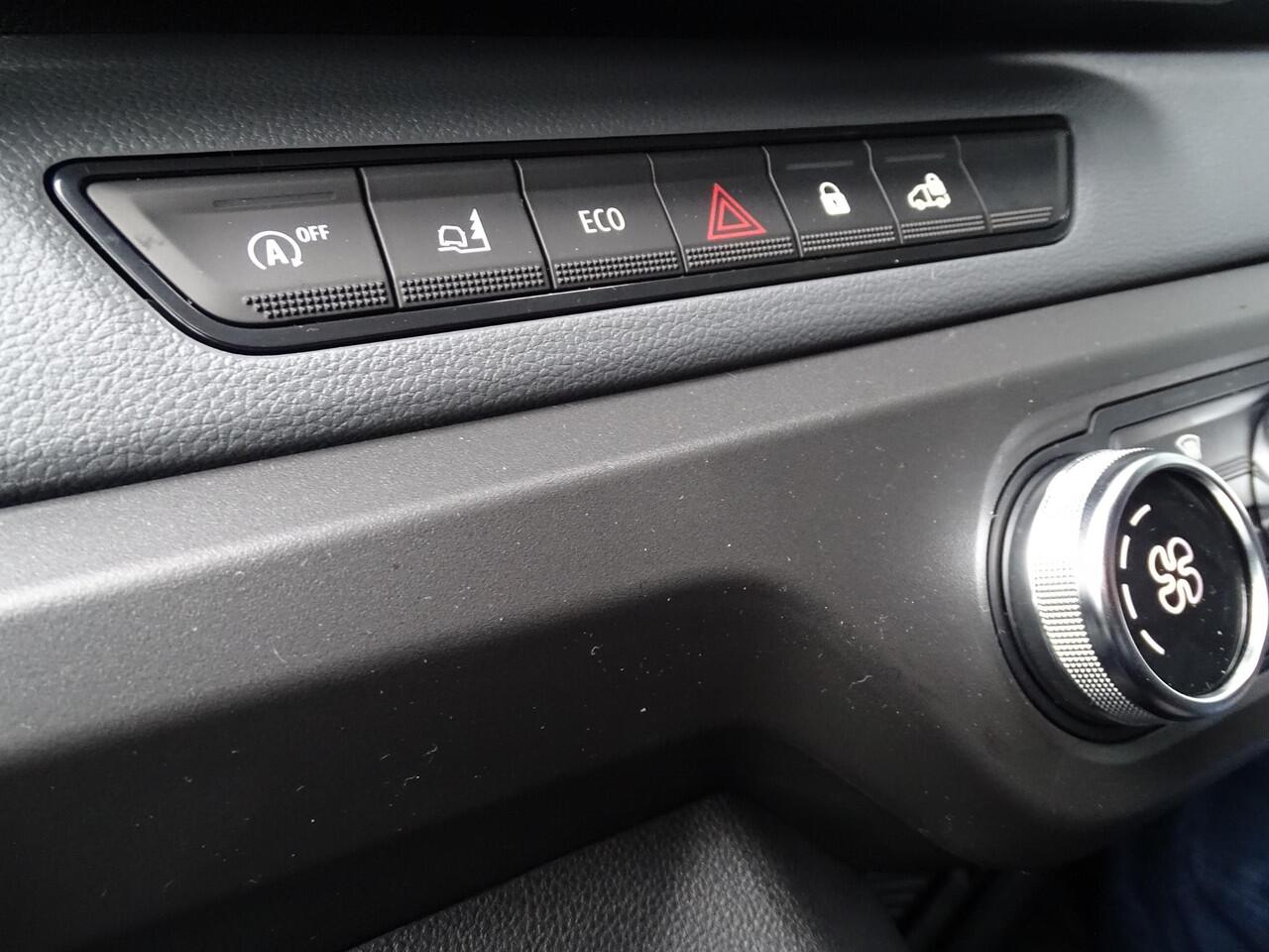 Renault MASTER T35 2.0 dCi 130 L2H2 Advance TREKHAAK / DRAADLOZE TELEFOONLADER / APPLE CARPLAY & ANDROID AUTO