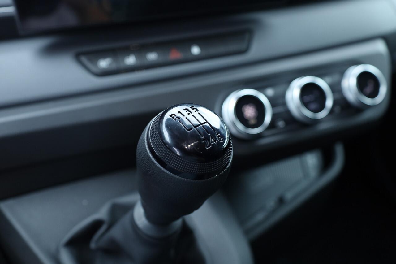 Renault MASTER T35 2.3 dCi 150 BAKWAGEN Advance | Nw Model | RED Ed. | Laadklep | Airco | Cruise | Navi by App | Spoiler