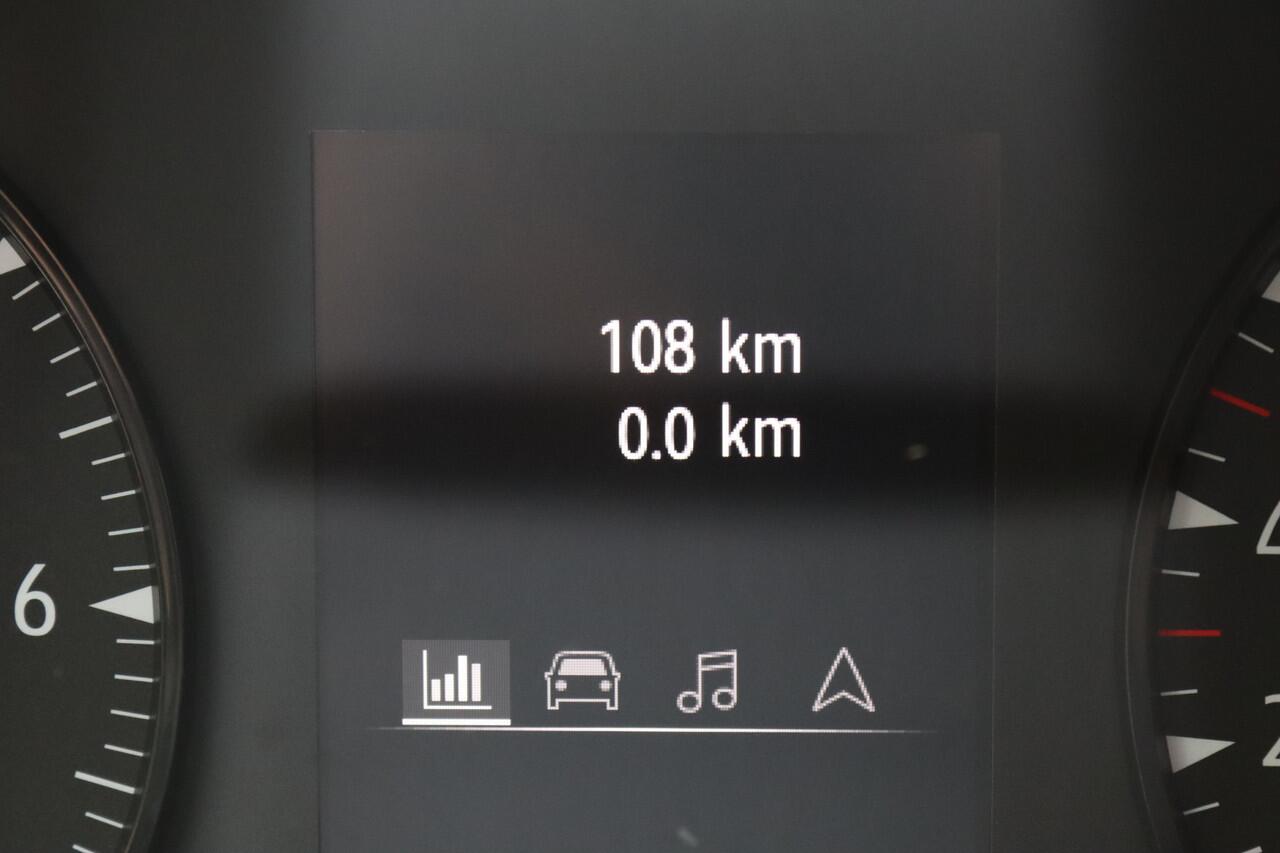 Renault MASTER 170pk T35 dCi L2H2 Extra Camera | Cruise | Navi | Parkeersens. v+a | Stoel-/voorruitverw.