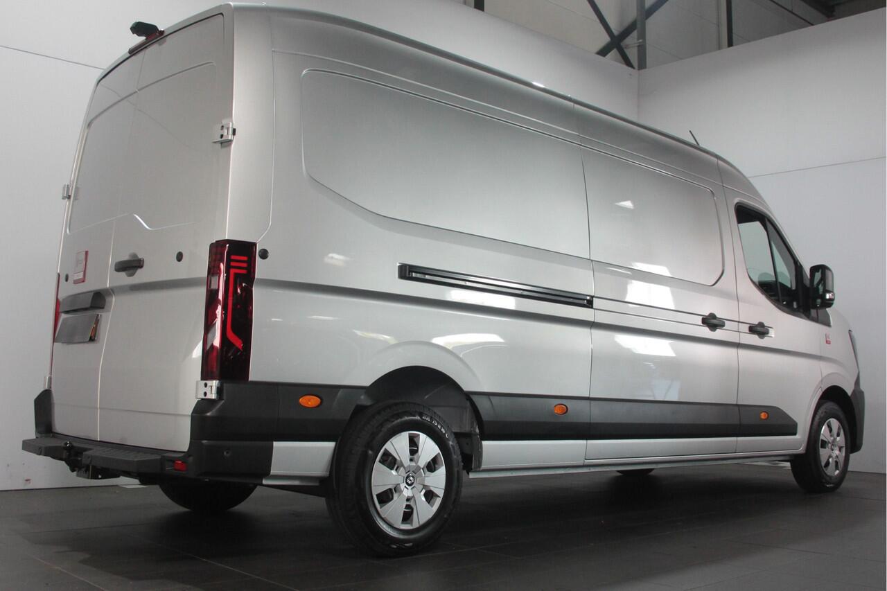 Renault MASTER T35 2.0 dCi 150 L3H2 Red Van - BPM vrij! - Camera / Sensoren / Carplay