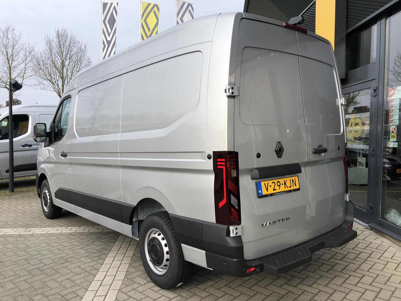 Renault MASTER T35 2.0 dCi 130 L2H2 Advance | Demovoordeel | BTW Auto | NL Auto | 1e Eigenaar |
