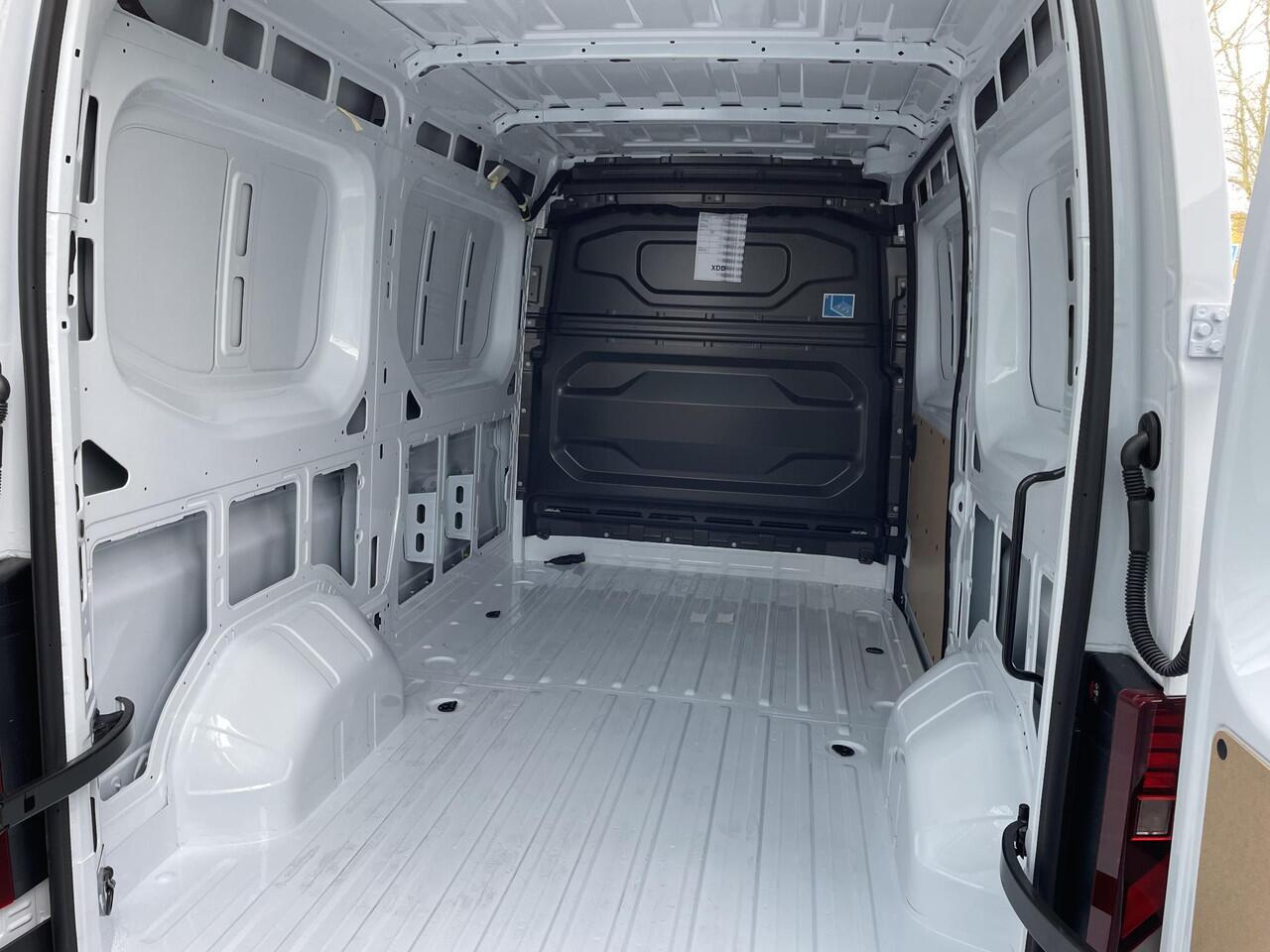 Renault MASTER T35 2.0 dCi 130 L2H2 Start