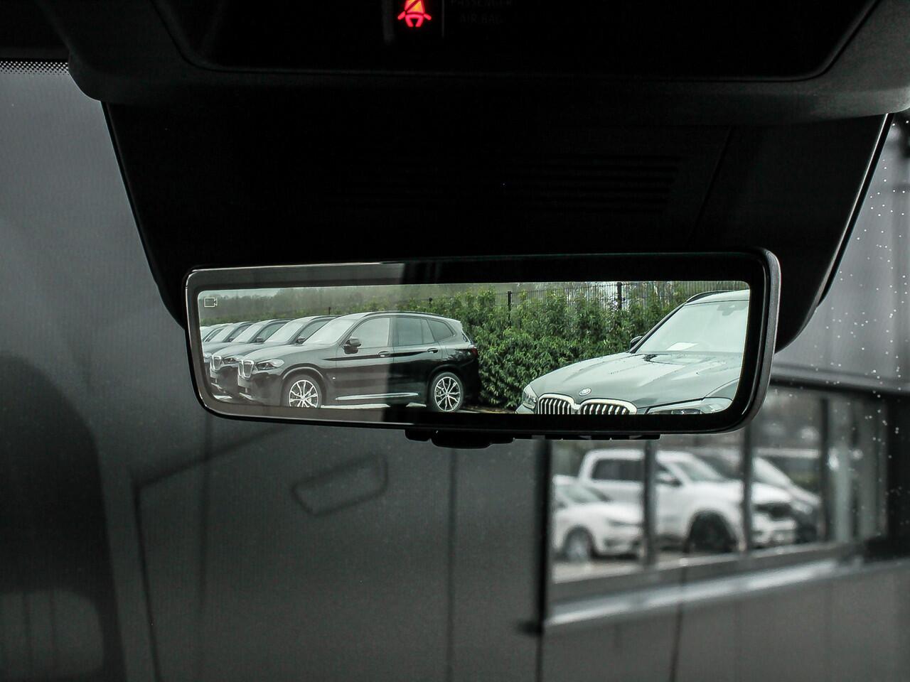 Renault MASTER T35 2.0 dCi 170PK Dubbele Cabine L2H2 | BPM VRIJ! | 2X SCHUIFDEUR | BLIND SPOT | CAMERA | STOELVERWARMING | TREKHAAK |