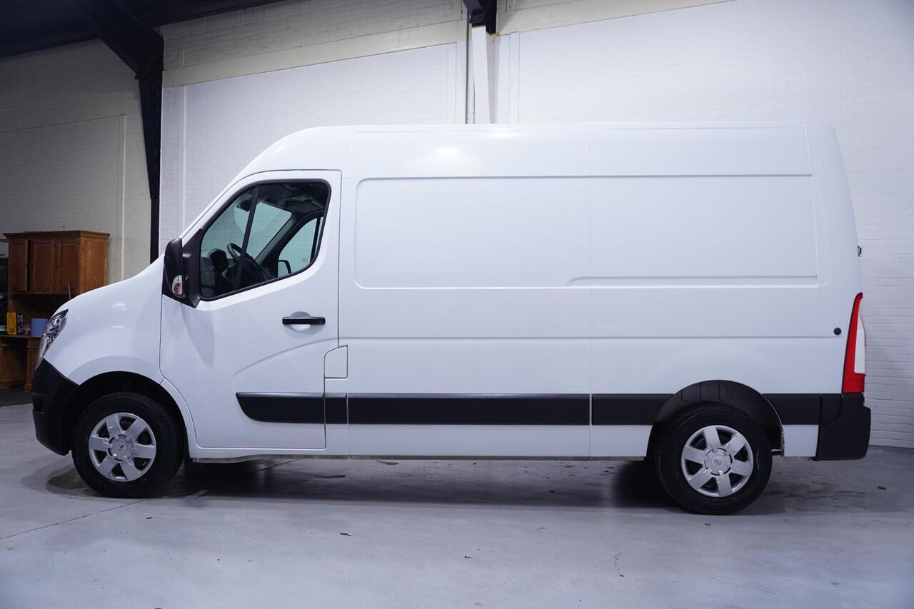 Renault MASTER Nissan NV400 2.3 dCi 150 pk Optima L2H2 Navi, Camera, Trekhaak, Airco ECC, Laadruimte Pakket, PDC achter, 3-Zits