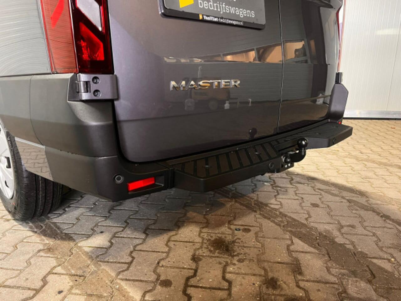 Renault MASTER T35 2.0 dCi 170 L2H2 Extra VVB EDITION Dubbele schuifdeur ASHPALT GREY VVB332 BPM vrij! Benut nu nog uw voordeel!