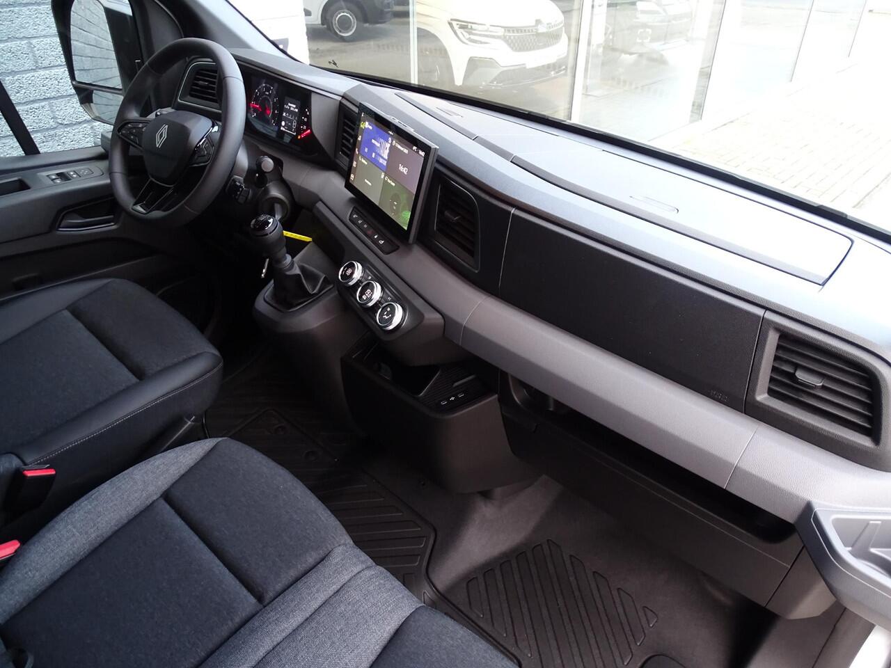 Renault MASTER T35 2.0 dCi 130 L2H2 Advance METALLIC LAK / APPLE CARPLAY & ANDROID AUTO