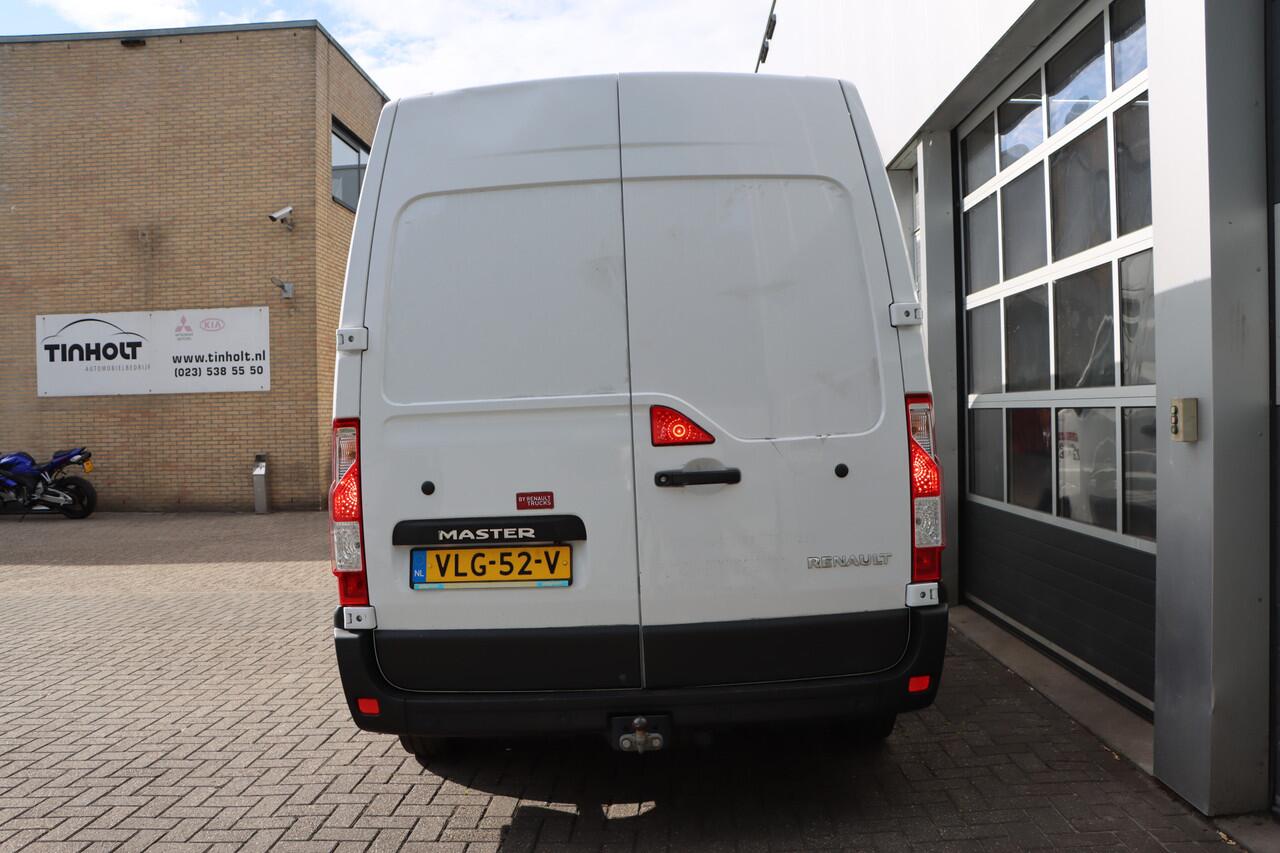Renault MASTER T35 2.3 dCi 135 L2H2 Comfort
