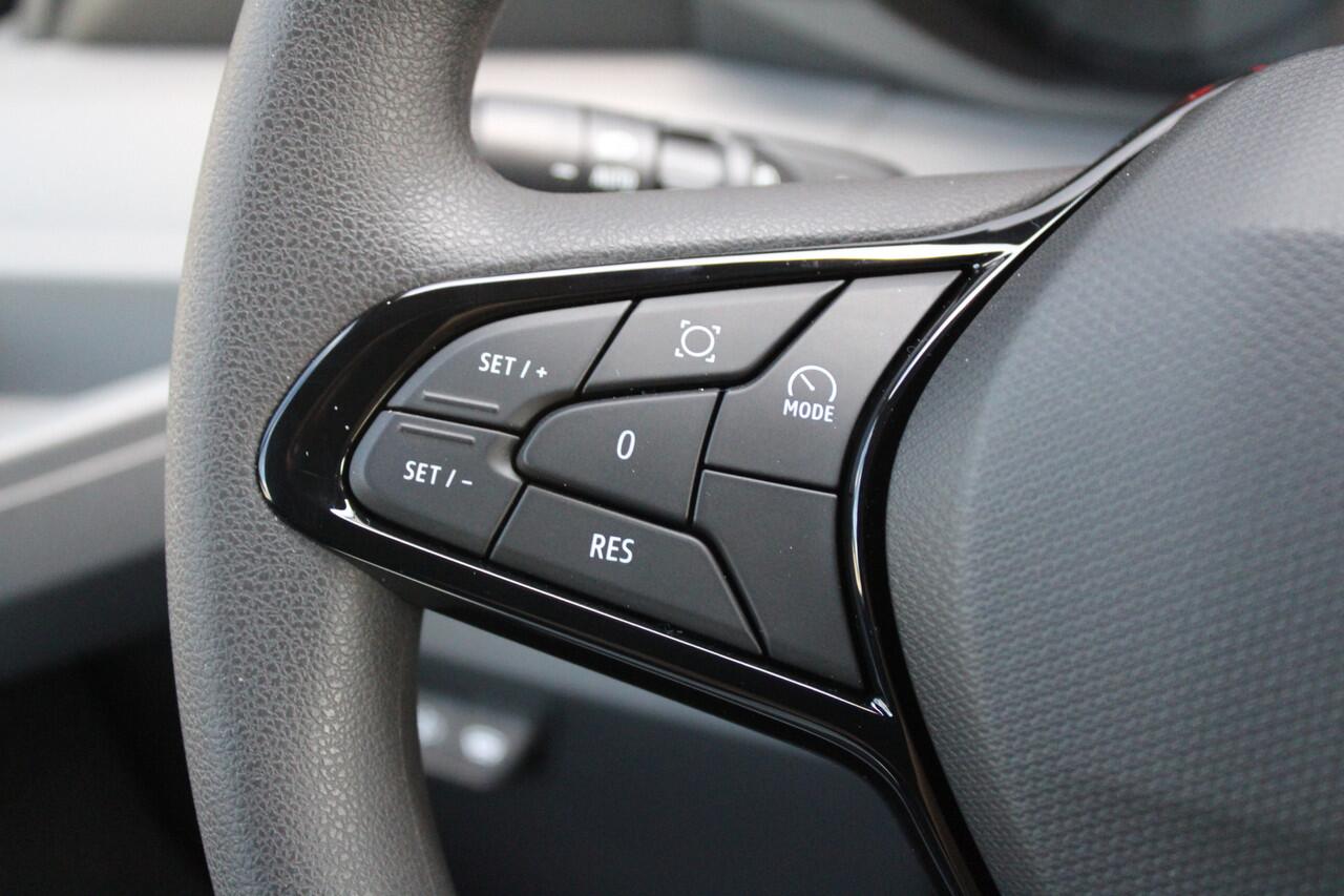 Renault MASTER T35 2.0 dCi 170pk L2H2 Extra - 2x Schuifdeur - Navigatie - Blind Spot - Camera - Stoelverwarming - Verwarmde voorruit - Rijklaar