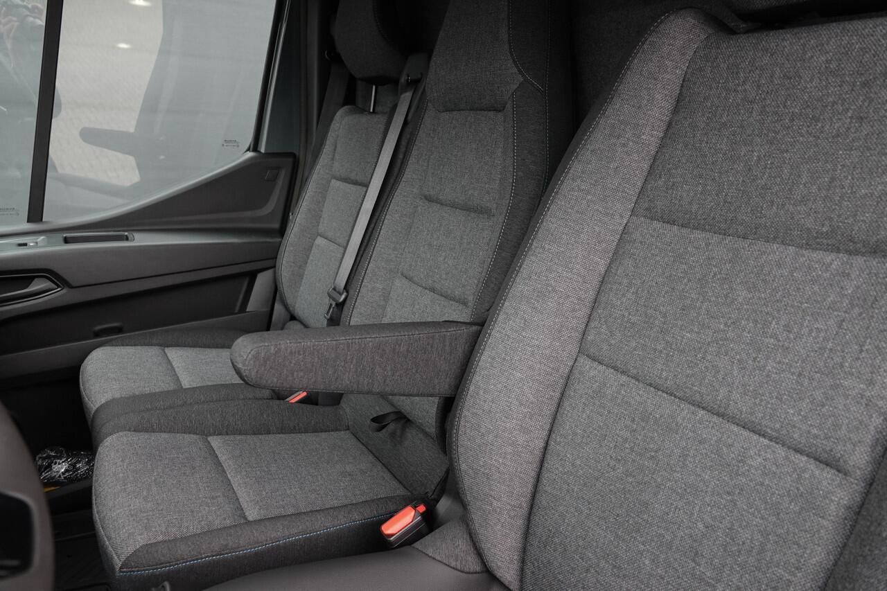 Renault MASTER T35 | L2H2 | 2.0Dci 150Pk | Stoel-Bank | 3.500Kg Trekgewicht | Achteruitrijcamera | LED | Urban Grey