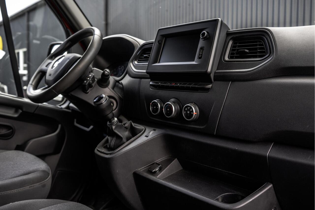 Renault MASTER T35 dCi | L2H2 | Camera | Navi | LED | 3-Zits | Airco | PDC | Euro 6