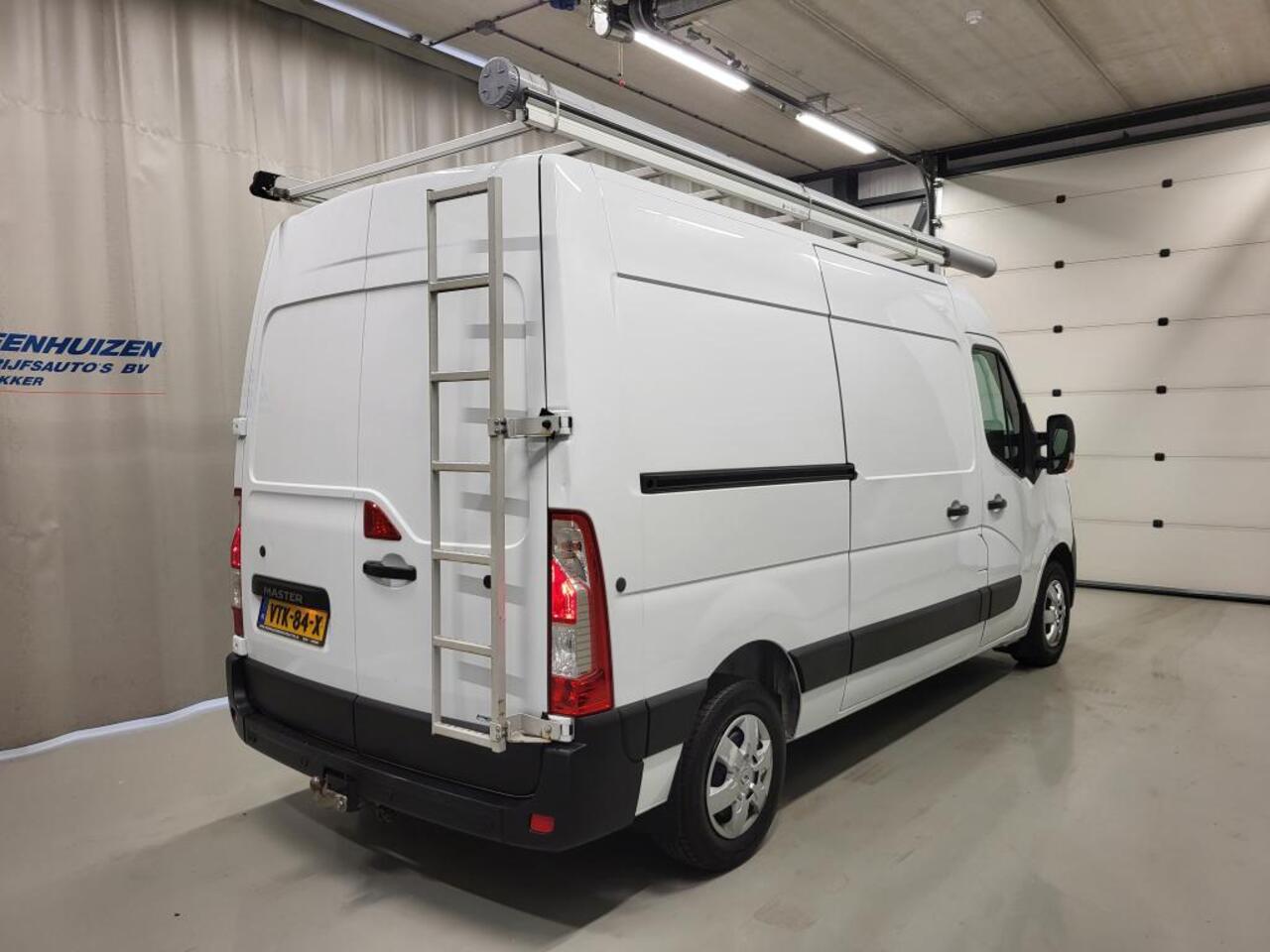 Renault MASTER 2.3dCi 136pk L2/H2 Imperiaal Trekhaak Euro 6!