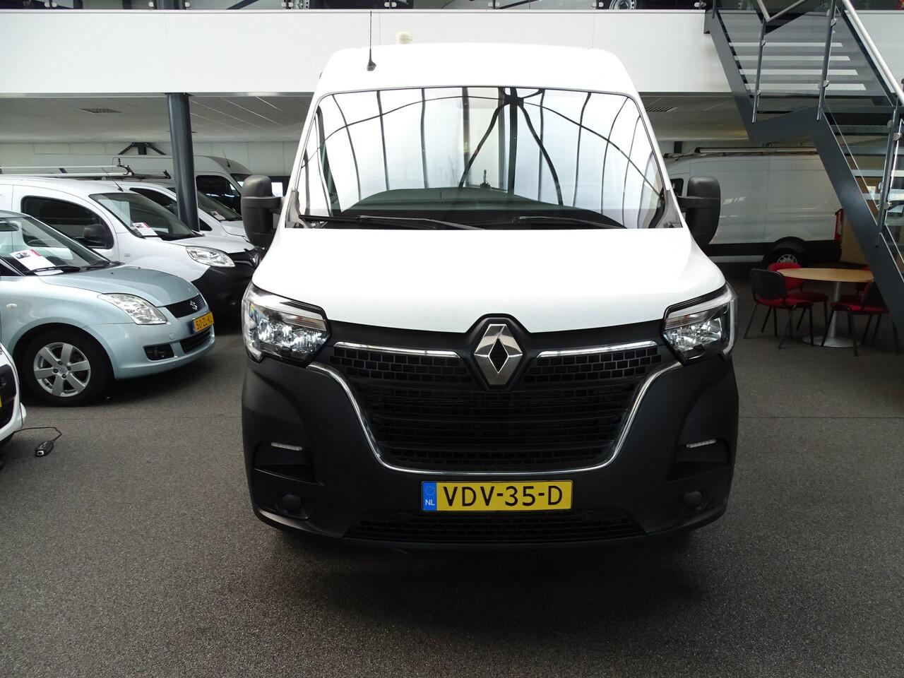 Renault MASTER T35 2.3 dCi 135 L2H2