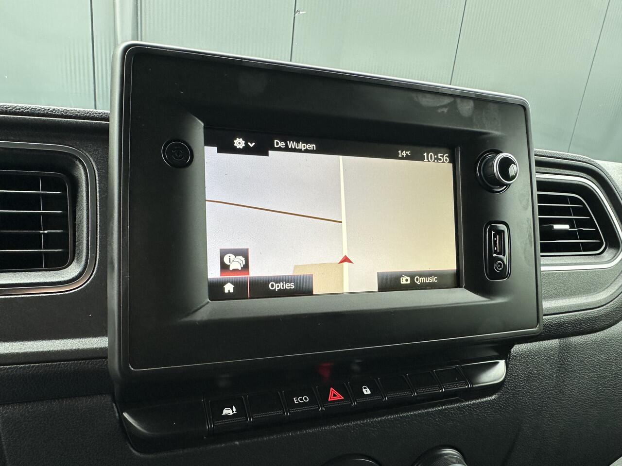 Renault MASTER T35 2.3 dCi 135 PK / L2H2 / 1e EIG. / 40.759 KM / TREKHAAK / AIRCO / NAVIGATIE / LED DAGRIJVERL.