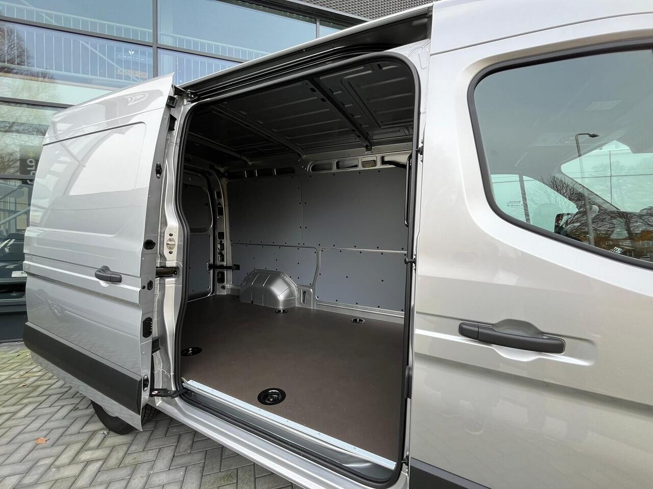 Renault MASTER T35 2.0 dCi 130 L2H2 Advance