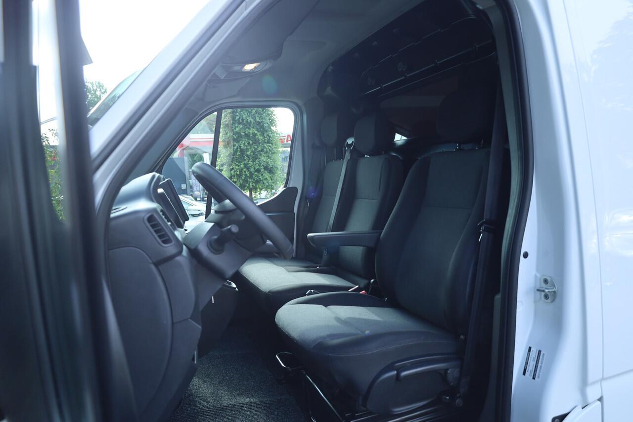 Renault MASTER T35 2.3 dCi 135 L3H2 Comfort | Airco | Cruise | Navi | Trekhaak