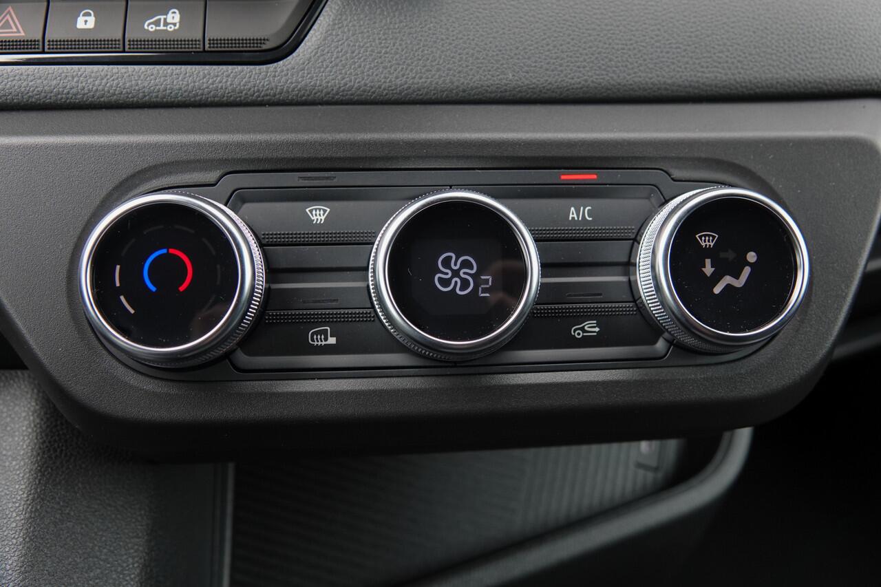 Renault MASTER T35 | L2H2 | 2.0Dci 130Pk | Stoel-Bank | 3.500Kg Trekgewicht | LED