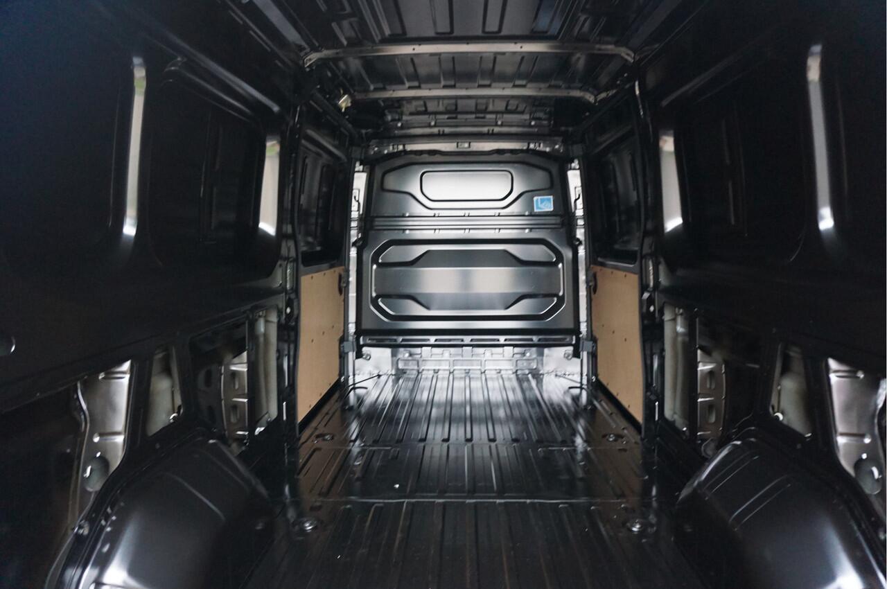 Renault MASTER T35 170PK L3H2 BPM VRIJ!! 10" R-Link Navi, Camera, LED 2x Schuifdeur!! NR. 768