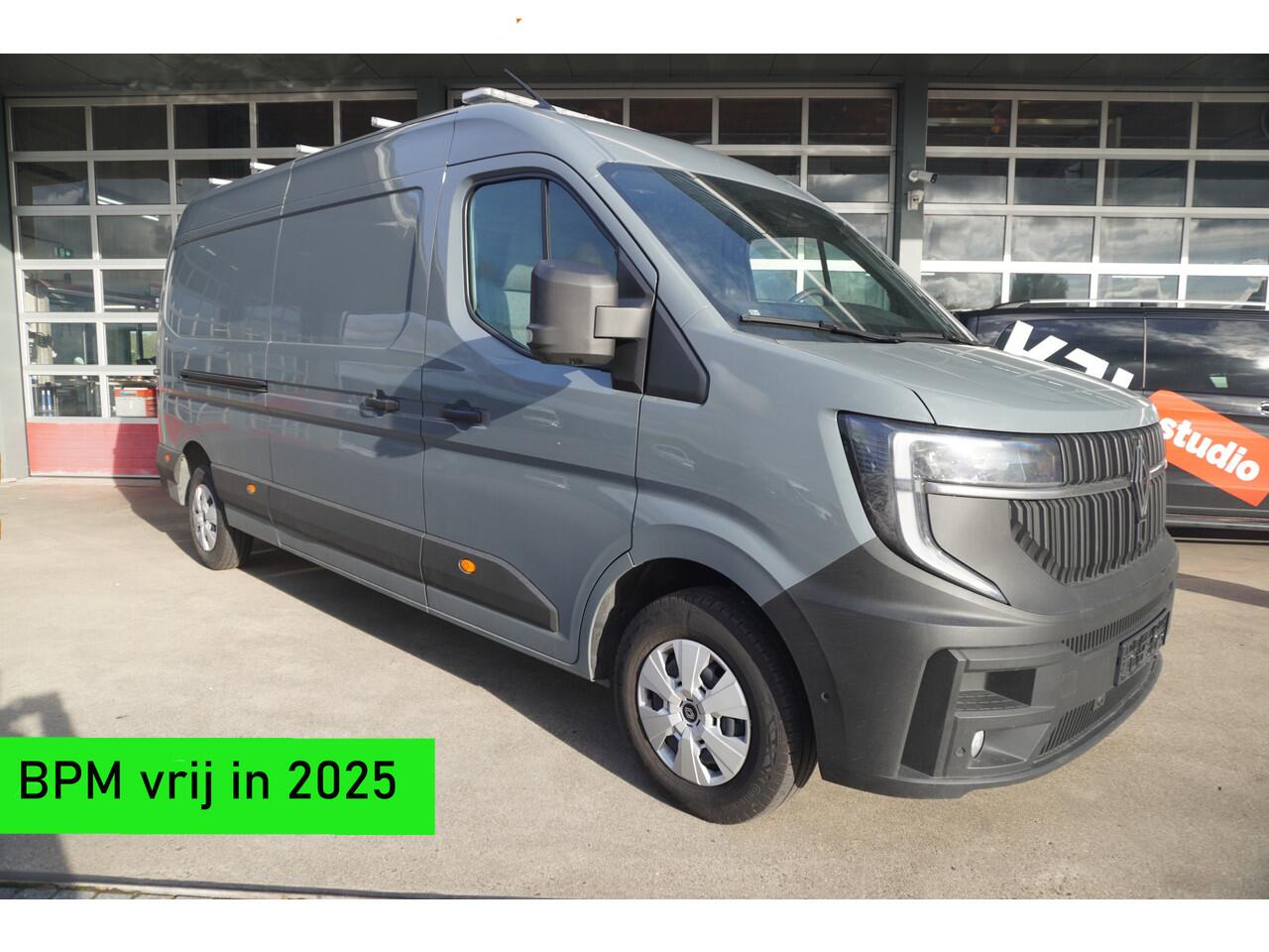 Renault MASTER T35 2.0 dCi 170PK L3H2 Extra Laadruimte inrichting nr. V110 | Airco | Cruise | Camera | Navi | Oprijschans | Flitsbalk