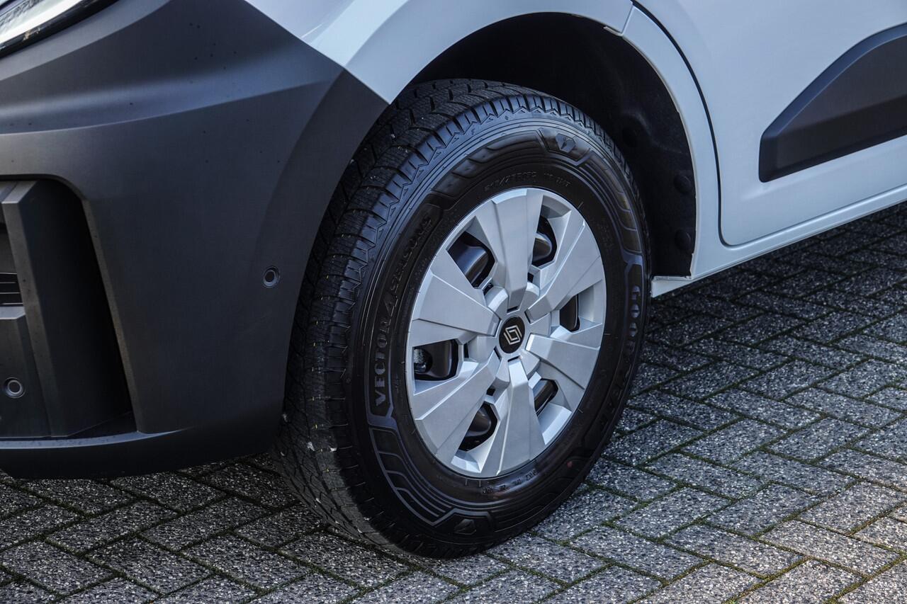 Renault MASTER T35 | L2H2 | 150Pk | 3.500Kg Trekgewicht | Achteruitrijcamera | LED