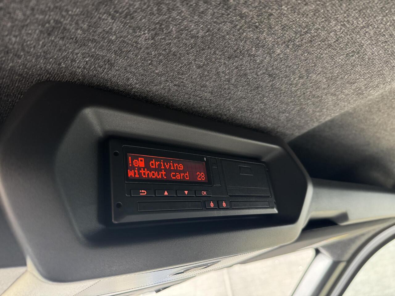 Renault MASTER E-Tech T35 L3H1 Advance long Range Bakwagen met Laadklep