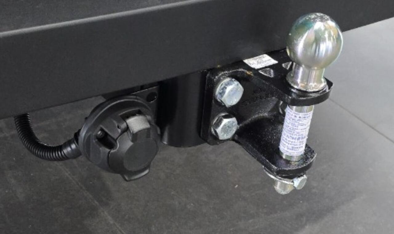 Renault MASTER T35 2.0 dCi 170 L2H2 Extra 2 keer schuifdeur / Laadruimte pakket / Trekhaak / All season