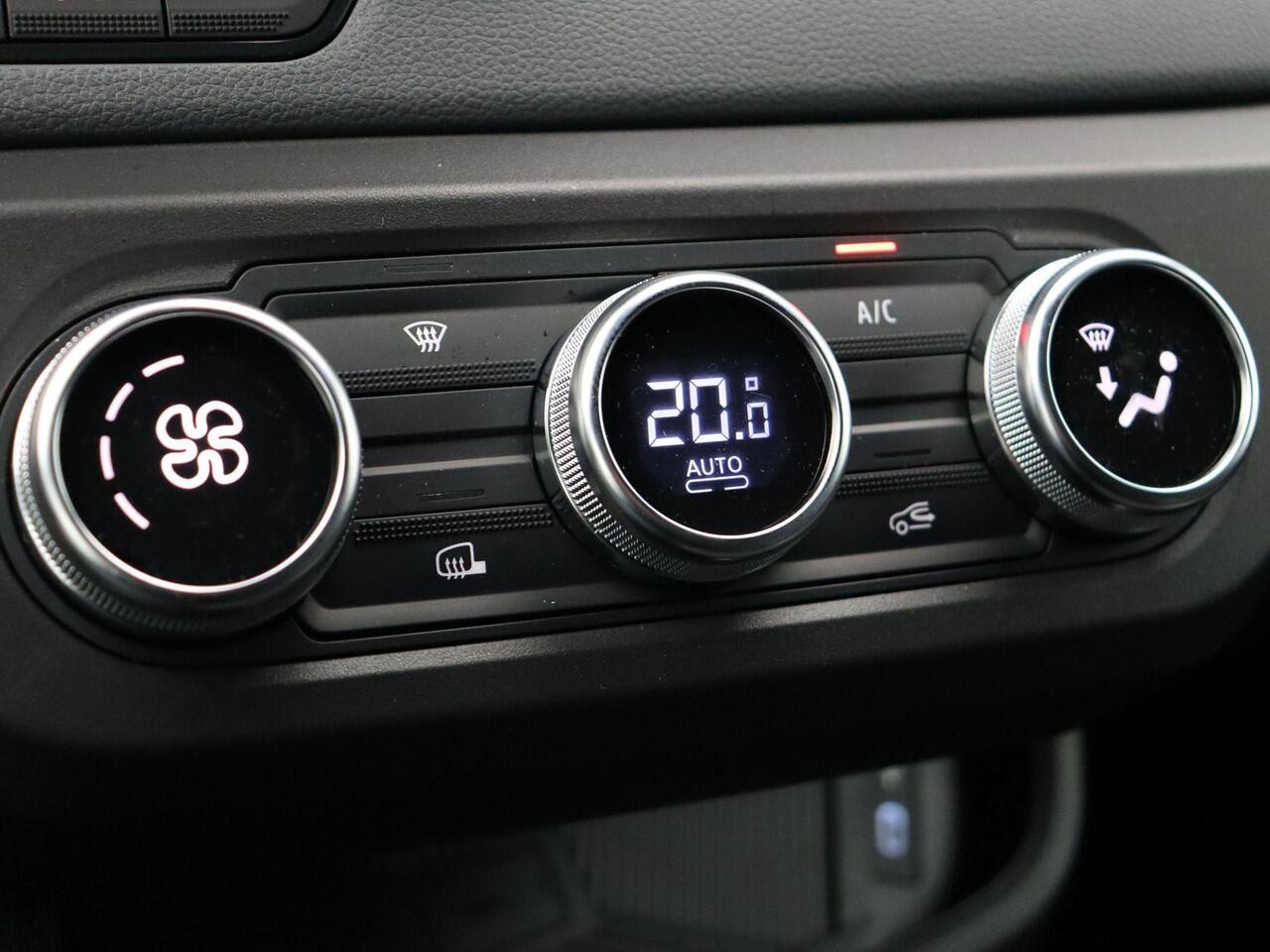 Renault MASTER E-Tech T35 L2H2 Advance long range 87 kWh | Achterdeuren met ramen | Laadruimtebetimmering | Achteruitrijcamera | Elek. verwarmbaar voorruit | Vierseizoenbanden |