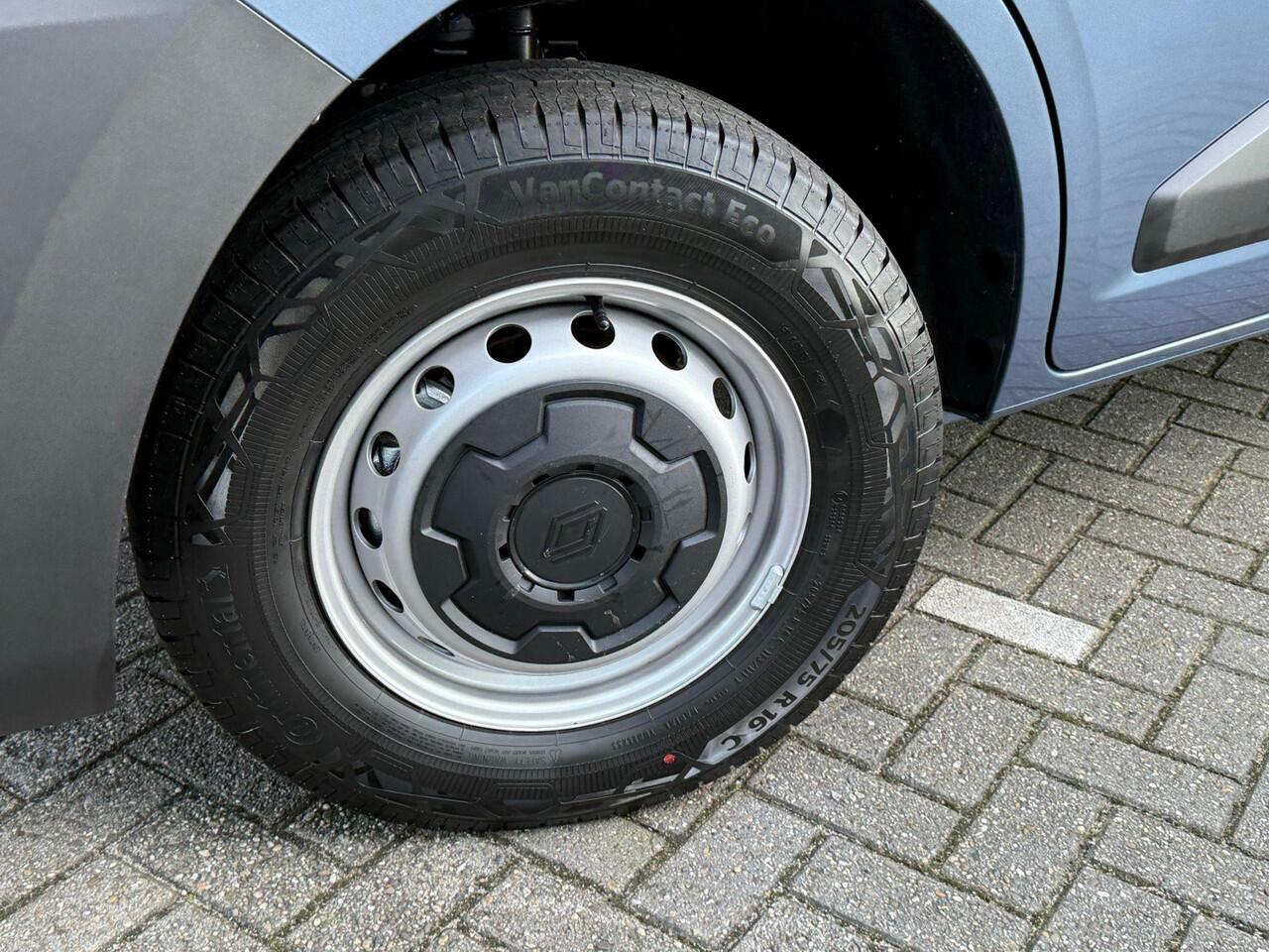 Renault MASTER T35 2.0 dCi 130 L2H2 Advance | BPM vrij | Direct leverbaar | Trekhaak