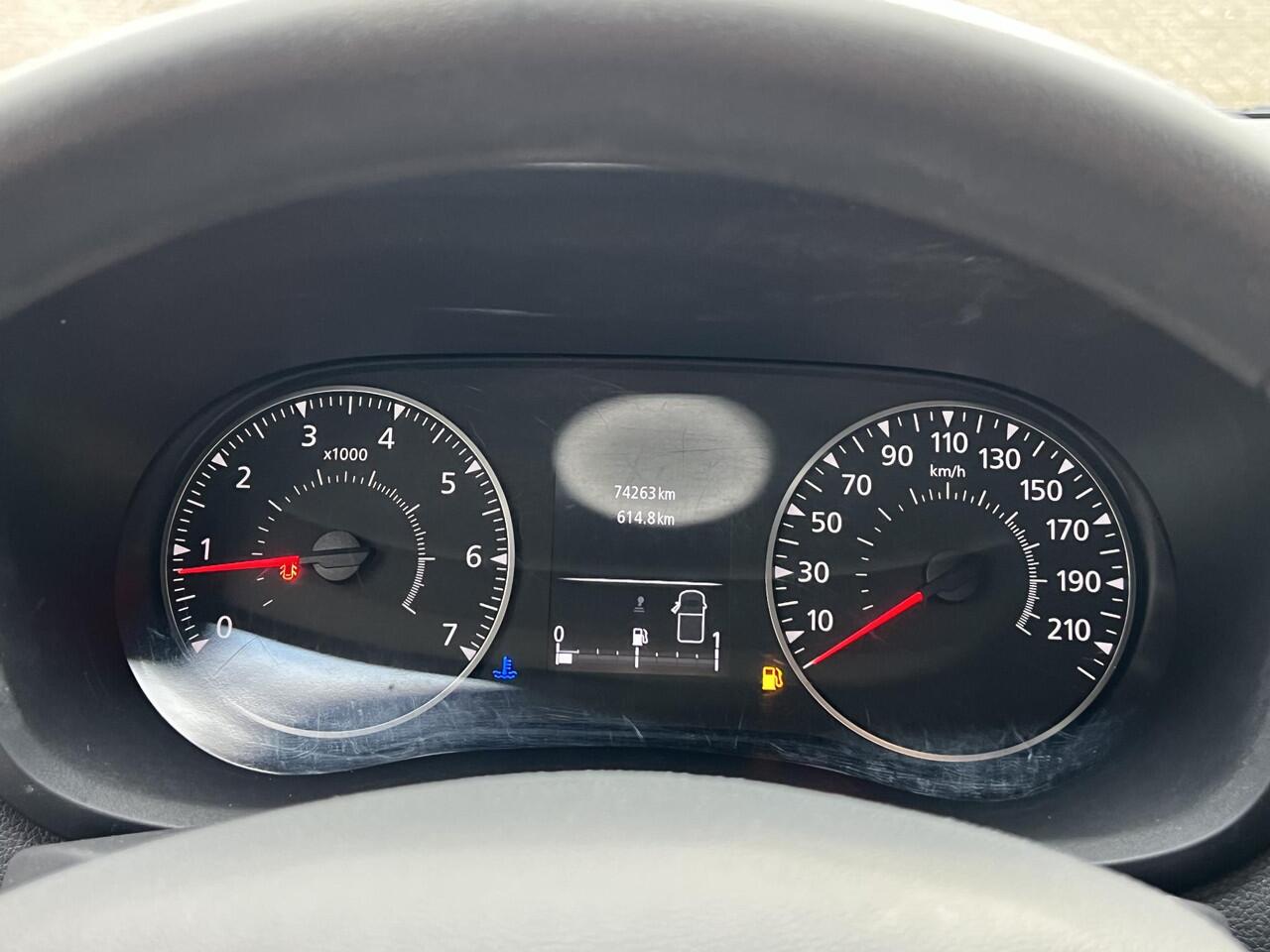 Renault MASTER T33 2.3 dCi 135 L2H2 Comfort | Trekhaak | Navigatie | DAB | Parkeersensoren | Airco |