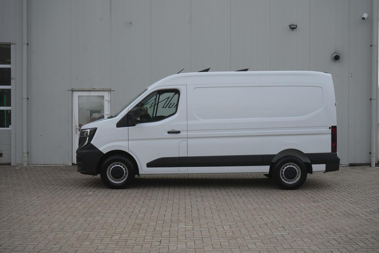 Renault MASTER T35 2.0 dCi 130 L2H2 Advance - VOORRAADVOORDEEL - All Seasonbanden - Achteruitrijcamera - Stoelverwarming - Cruise Control - Trekhaak