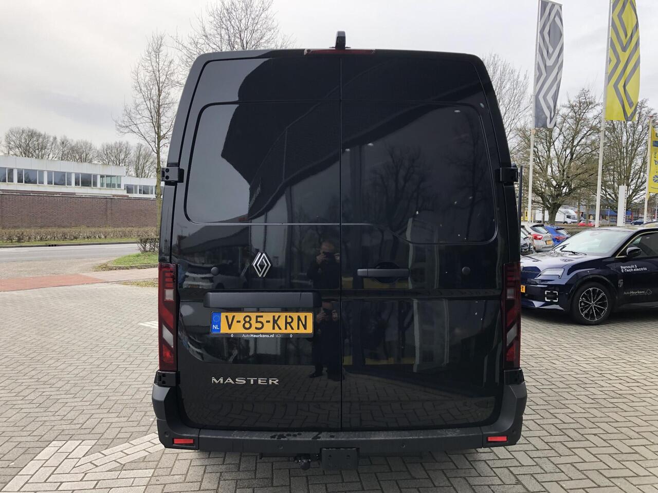 Renault MASTER T35 dCi 150 L2H2 Advance | Demovoordeel | BTW Auto | NL Auto | 1e Eigenaar |