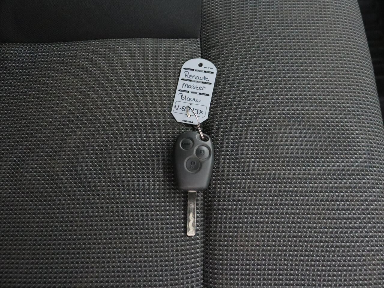 Renault MASTER 2.3DCI 136PK L3H2 | Kastinrichting | Imperiaal | Navigatie | Camera | Airco | Cruise | 3-Persoons