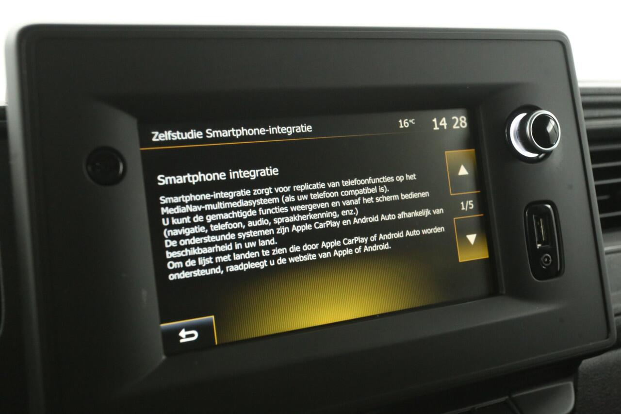 Renault MASTER T35 2.3 dCi 150PK L1H2 | Airco | 3-Zits | Cruise | Carplay | Parkeersens.