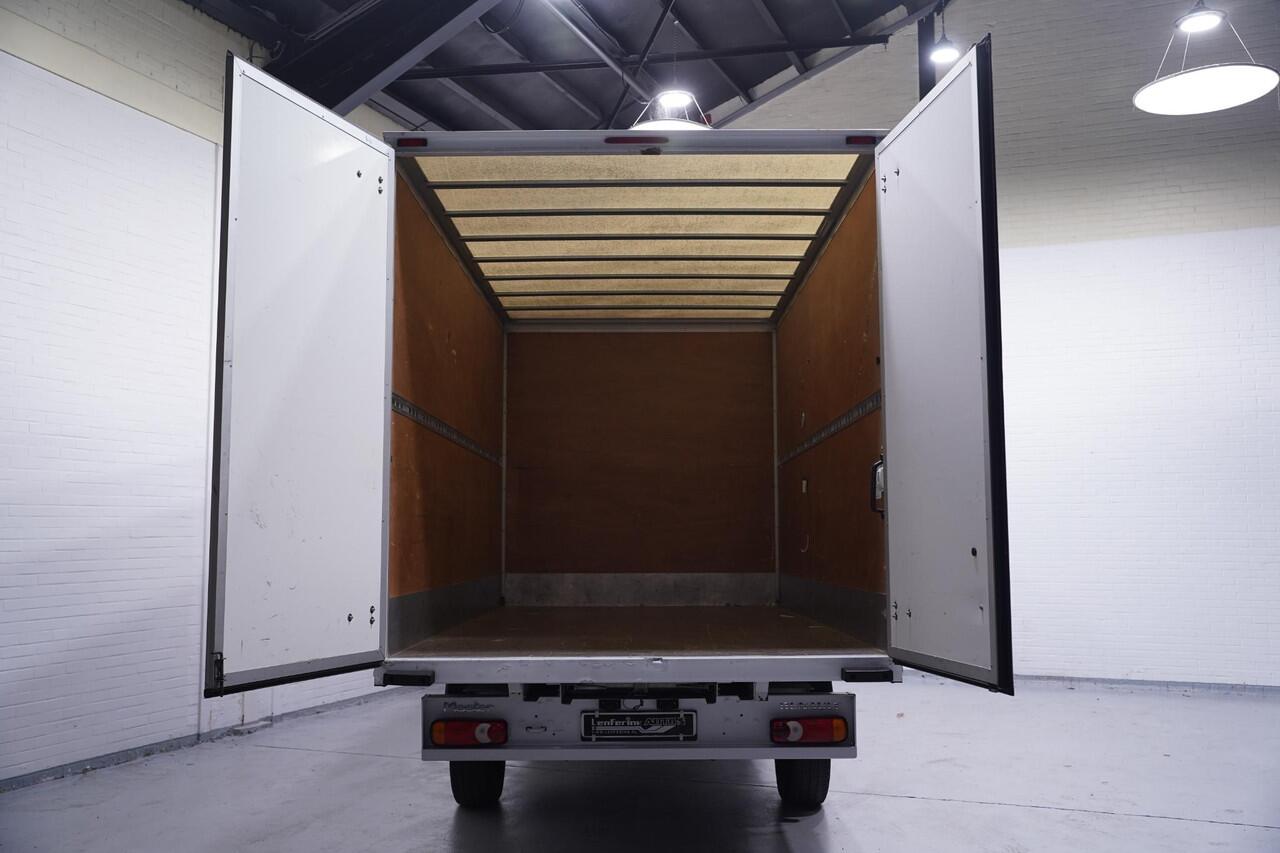 Renault MASTER 2.3 DCi 130 pk Bakwagen met Deuren Airco LxBxH 420x210x220 cm, Dakspoiler, 3-Zits