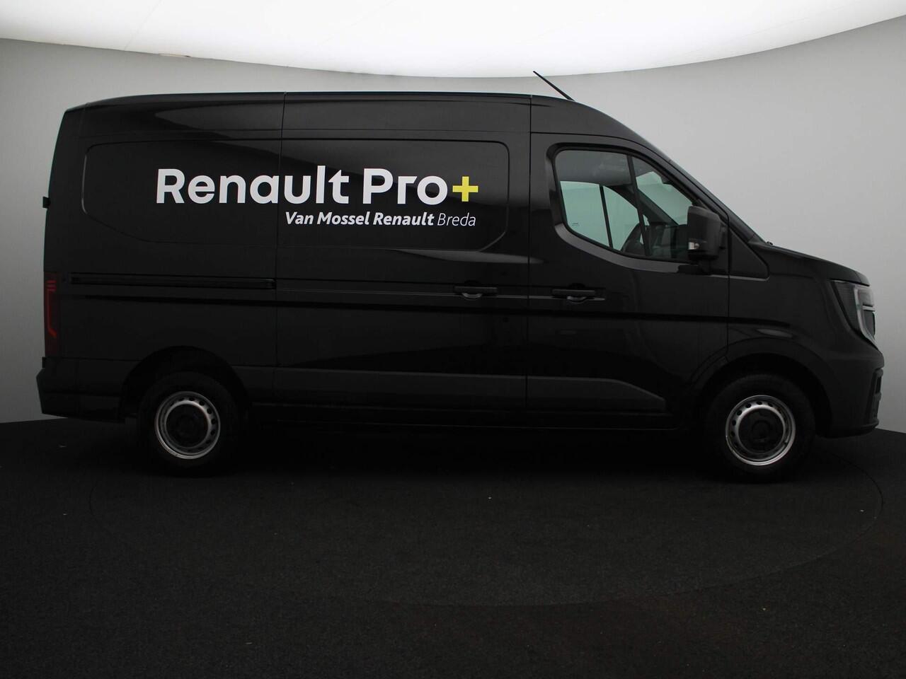 Renault MASTER T35 2.0 dCi 150 L2H2 Advance | Trekhaak | Additionele parkeerhulp | openR link navigatiesysteem met convertor companion | Draadloze oplader | reservewiel |