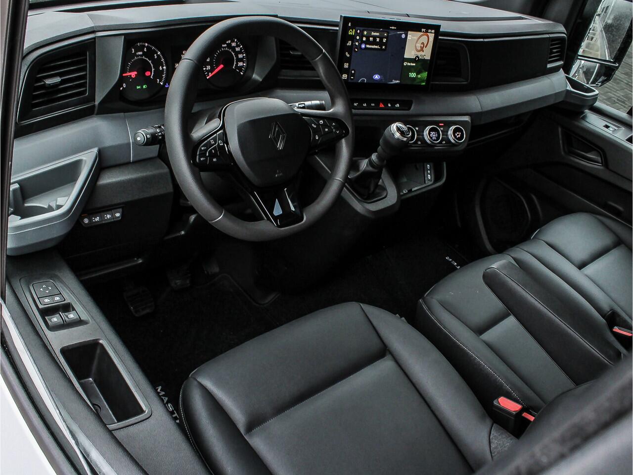 Renault MASTER T35 2.0 dCi 170PK Dubbele Cabine L2H2 | BPM VRIJ! | 2X SCHUIFDEUR | BLIND SPOT | CAMERA | STOELVERWARMING | TREKHAAK |