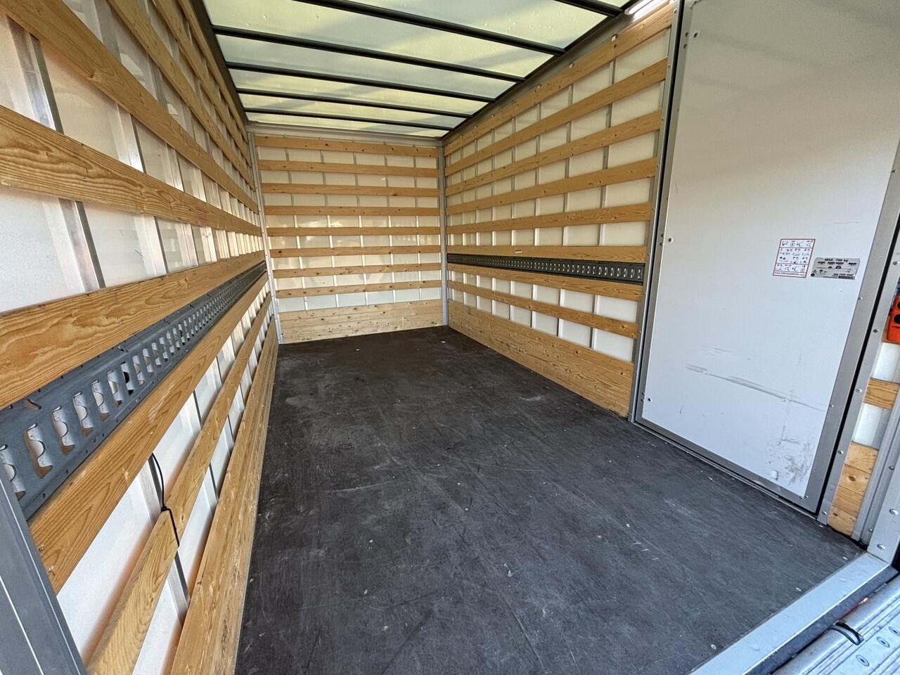 Renault MASTER T35 2.0 dCi 150 L3H1 Advance | Bakwagen met laadklep | 150pk | nog 3 stuks leverbaar