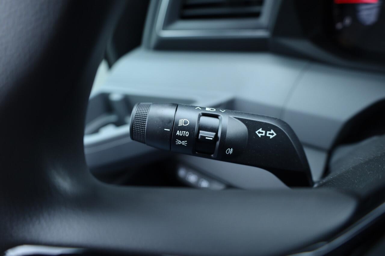 Renault MASTER T35 2.3 dCi 150 BAKWAGEN Advance | Nw Model | RED Ed. | Laadklep | Airco | Cruise | Navi by App | Spoiler