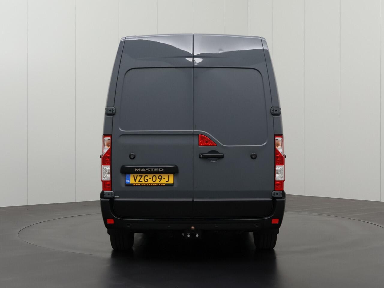 Renault MASTER 2.3DCi 150PK L3H2 Special Edition | Multimedia | Airco | Cruise | 3-Persoons | Trekhaak