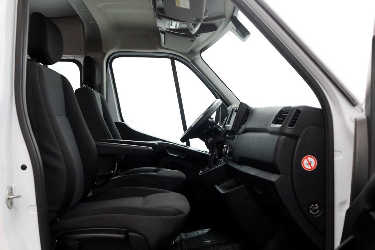 Renault MASTER T35 2.3 dCi 145pk L3H3 D.C. Dubbel Lucht Trekhaak 3500kg 07-2021